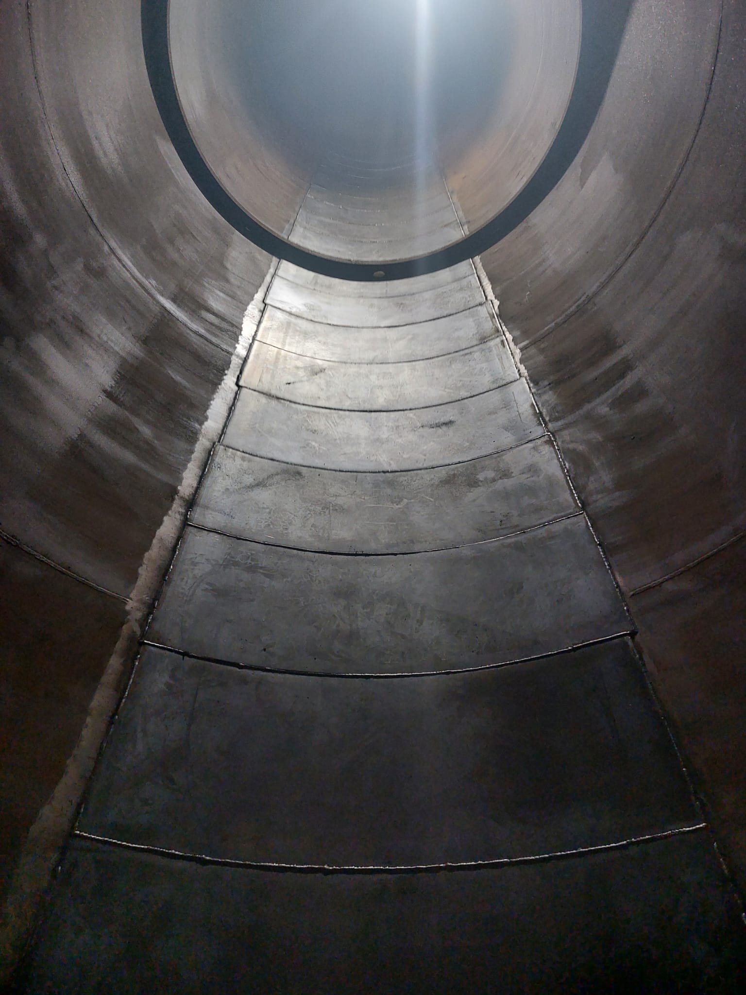 Erdtank von innen